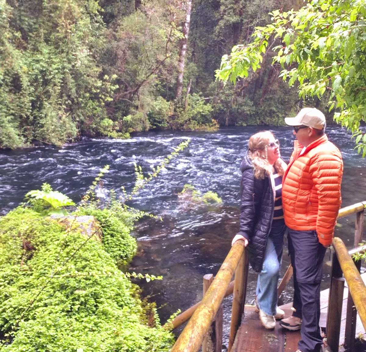 Viajero de Xturismo en Pucón, Huilo Huilo, Termas y Centro de Montaña Pillán